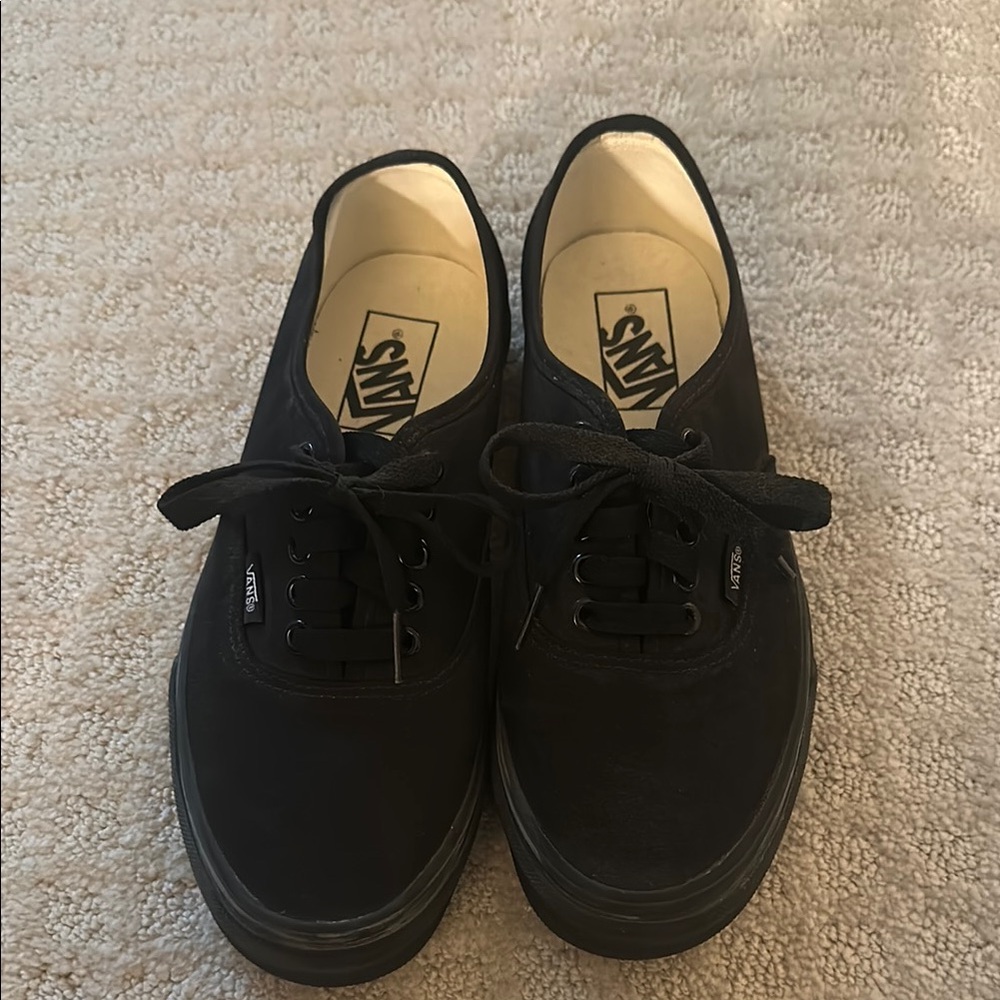 VANS Authentic Black & Black Shoes